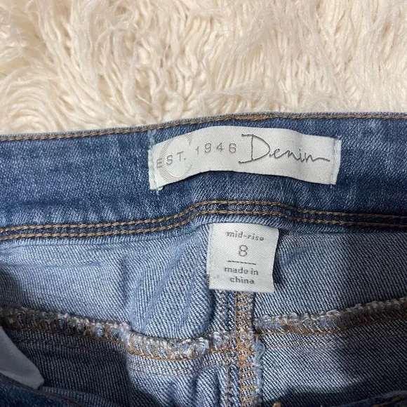 Classic Blue Wide Leg distressed jeans - Picture 2 of 6